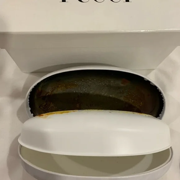 Pucci 🕶 - Picture 5 of 8